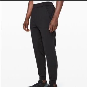 Lululemon Intent Jogger